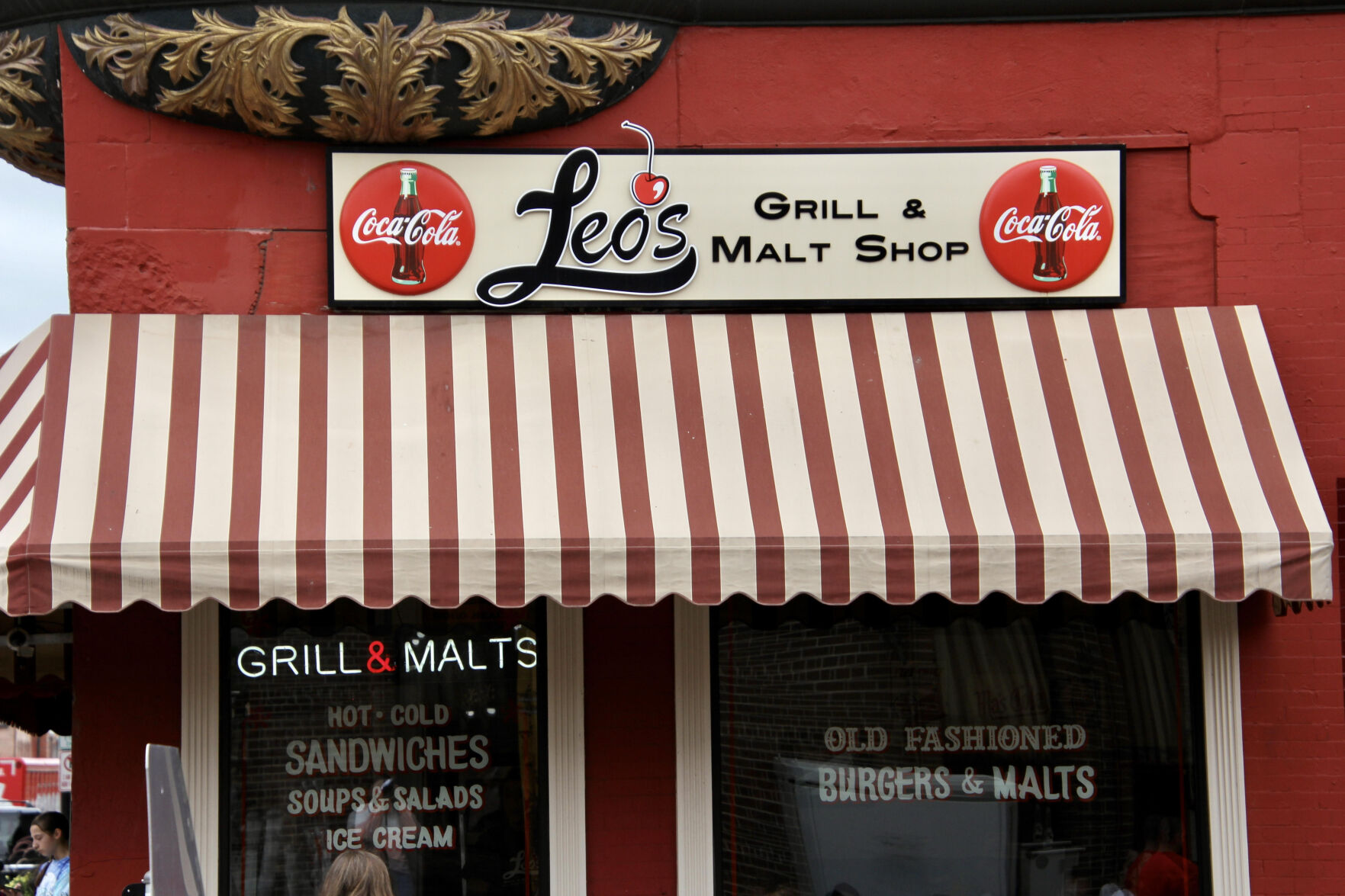 Leo’s Grill & Malt Shop